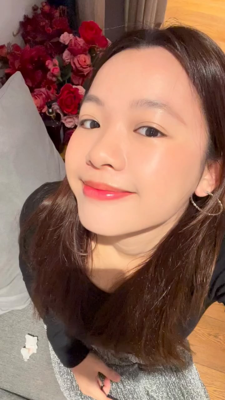 Instagram post by @namenappy for Jurlique. Caption reads: [...] 👶🏻 
ทำสปาหน้า Signature Facial Treatment....