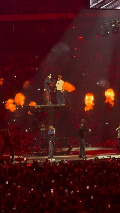 Instagram post by @vladimircauchemar for Live Nation. Caption reads: On est en festival ou quoiiiiii @valdsullyvan 🤯.