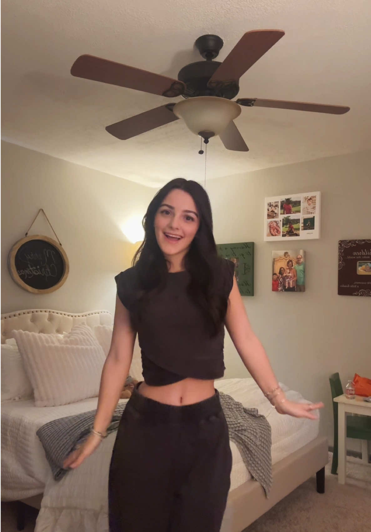 TikTok post by @madsss_06 for Free People. Caption reads: [...] #OOTD #fitcheck #fp #fyp #foryoupage @Free....