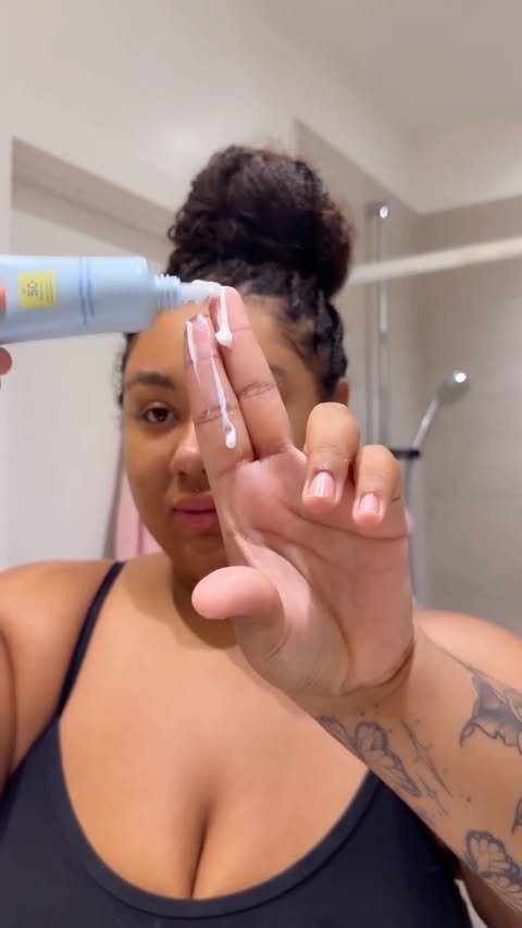 Instagram post by @miahcarterrr for Laneige. Caption reads: #AD 💧 My current hydration routine with....