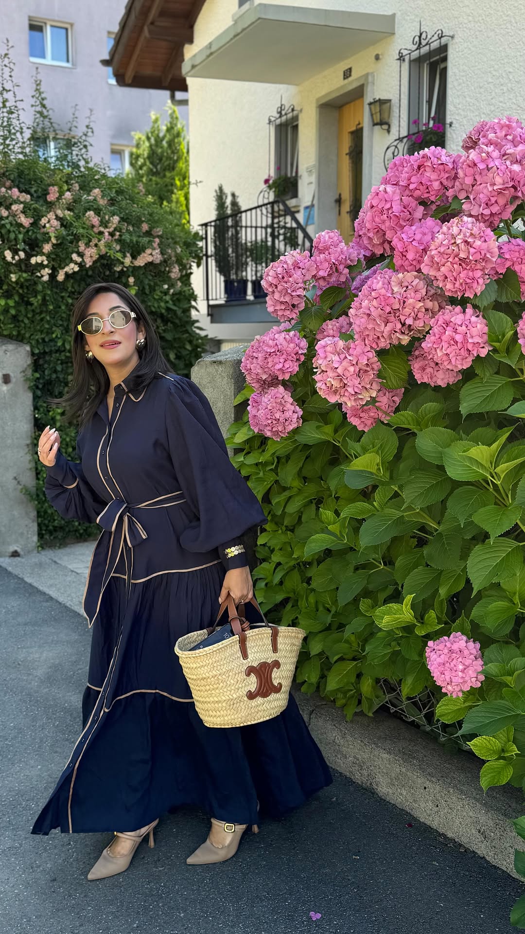 Instagram post by @lifez_beautifull for Salty Crush. Caption reads: The only blues I let in my life! 

Perfect....