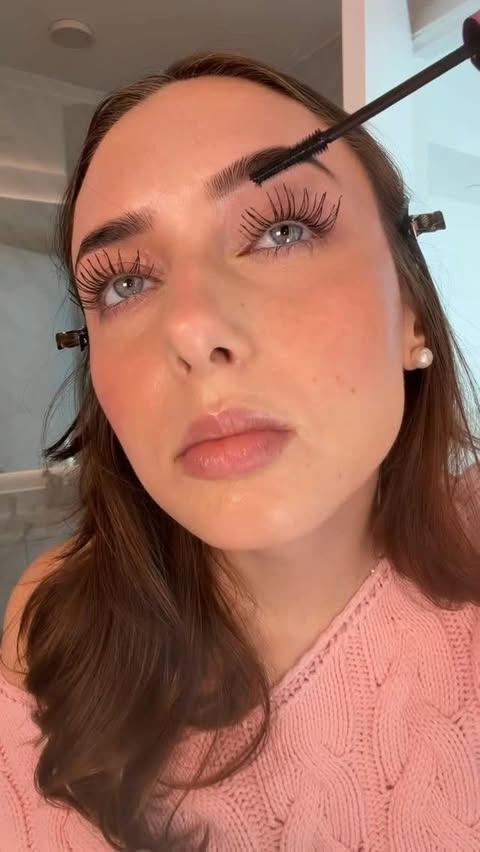 Instagram post by @_morganmcguire_ for Grande Cosmetics. Caption reads: [...] your lashes so long I’m obsessed!!!....