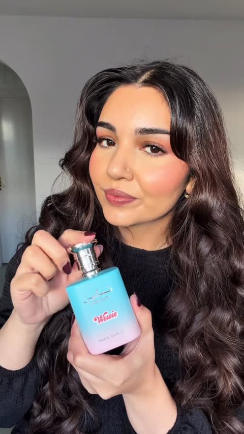 Instagram post by @selinareviews for Aroma Concepts. Caption reads: Freshly landed: Taskeen Wowie. It’s giving dreamy,....