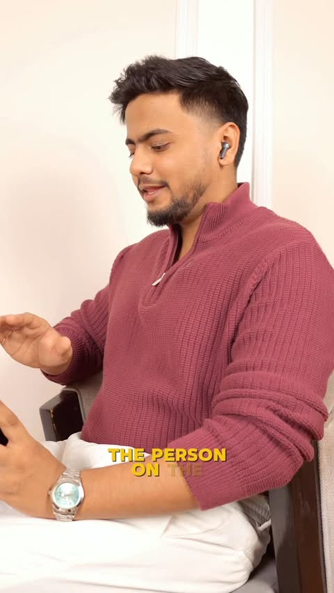 Instagram post by @himan_gupta_ for Skullcandy. Caption reads: [...] block out the noise 🔊🎧
Rocking my....