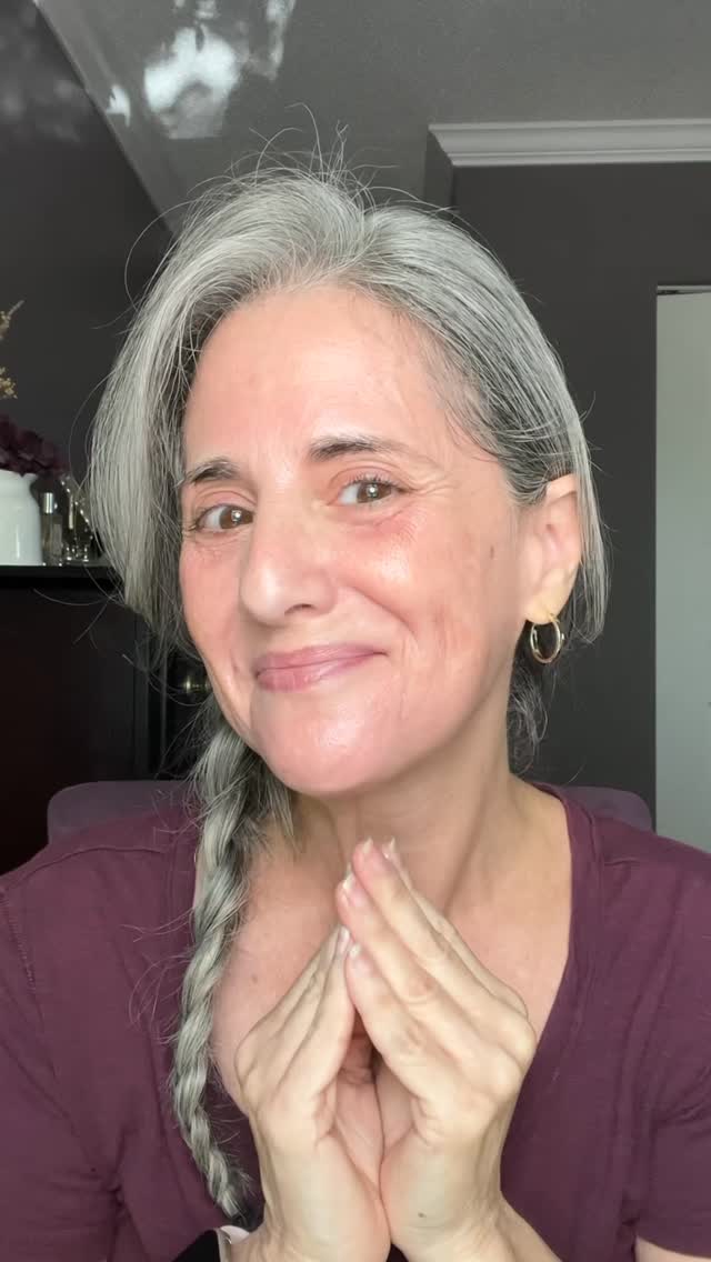 Instagram post by @lovinggrayoverfifty for Bloomeffects. Caption reads: [...] stop reaching for. I have been using....