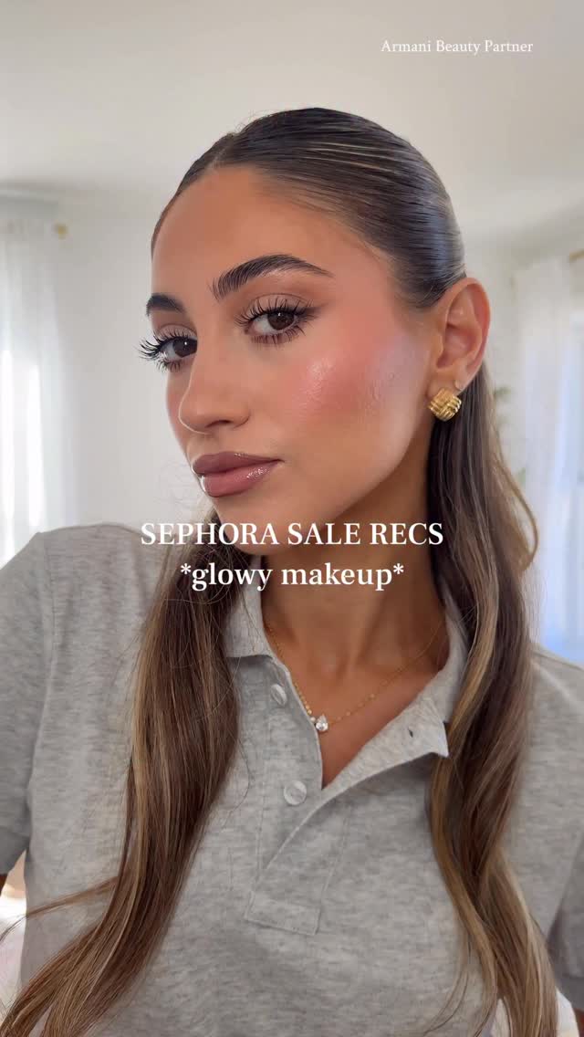 Instagram post by @samanthaarandazzo for Sephora. Caption reads: Sephora sale recommendations for ✨glowy makeup✨....