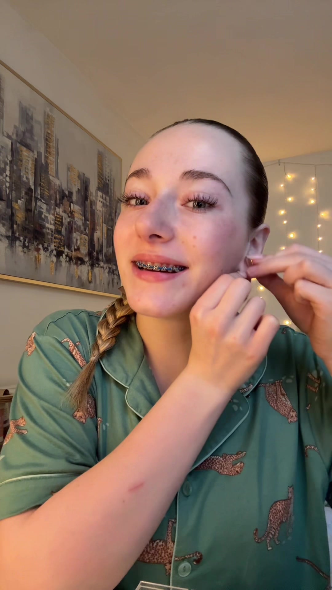TikTok post by @ellaa.wall for ILIA Beauty. Caption reads: [...] #routine #hairinspo @Kosas @ILIA Beauty....
