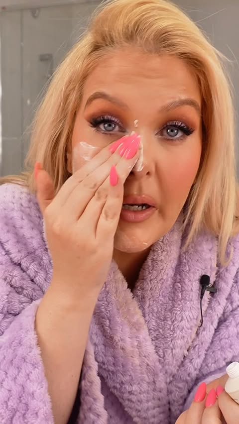 Instagram post by @askellenbeauty for Embryolisse. Caption reads: Embryolisse really is that girl @embryolisseau....