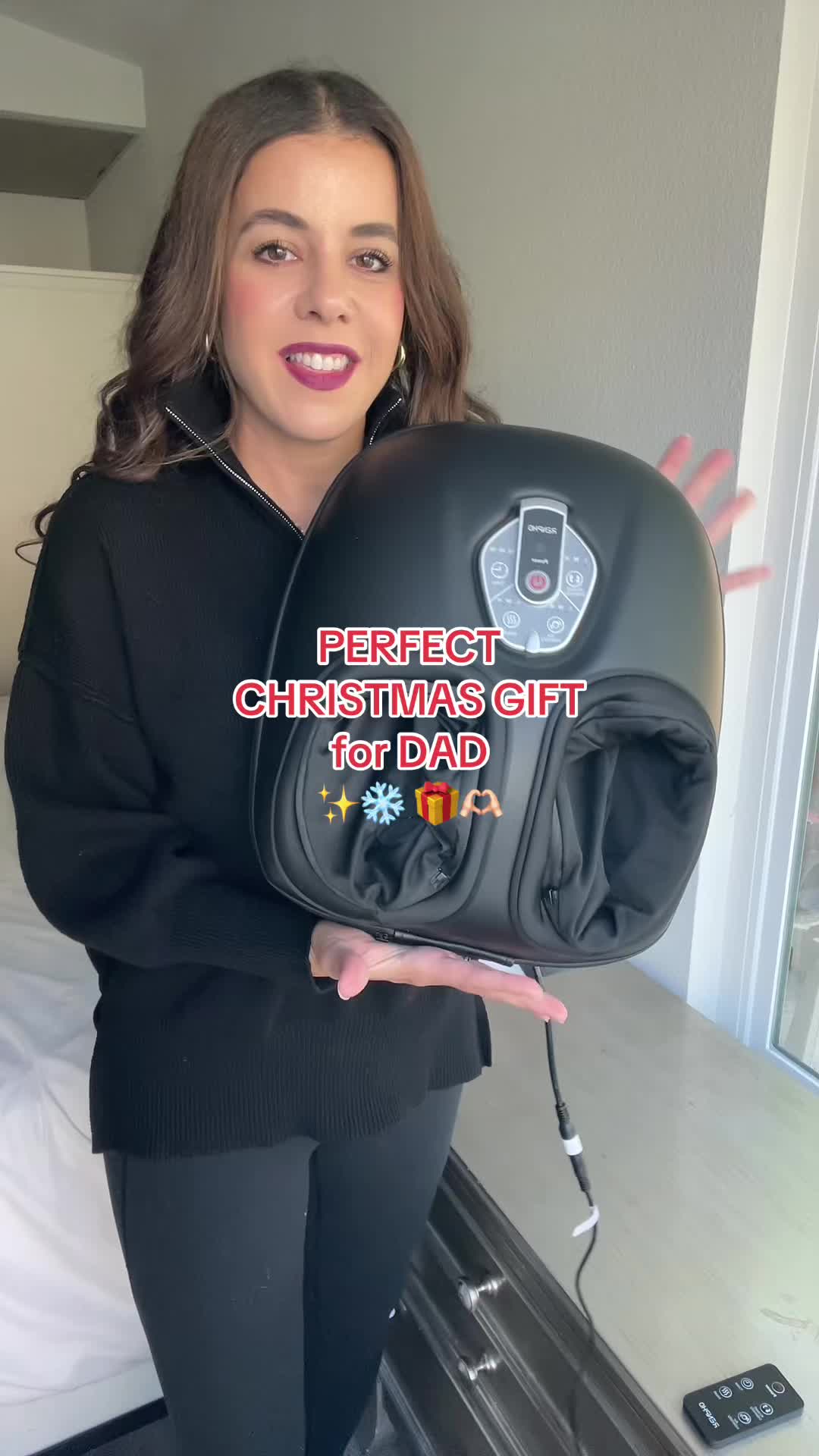 TikTok post by @ambernicolefashion for RENPHO. Caption reads: [...] it! I’ve linked it below. @RENPHO #renpho....