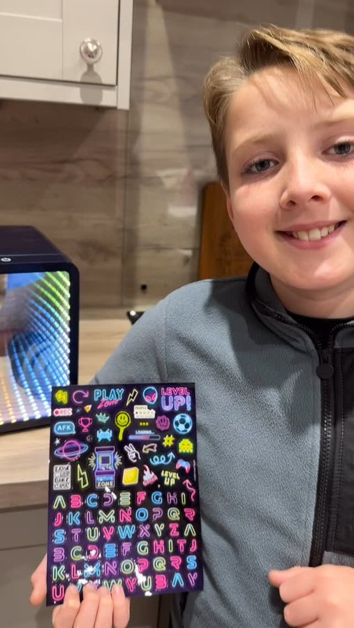 Instagram post by @tashagizmo for Canal Toys. Caption reads: [...] them this ….
So Chill Minifridge from....