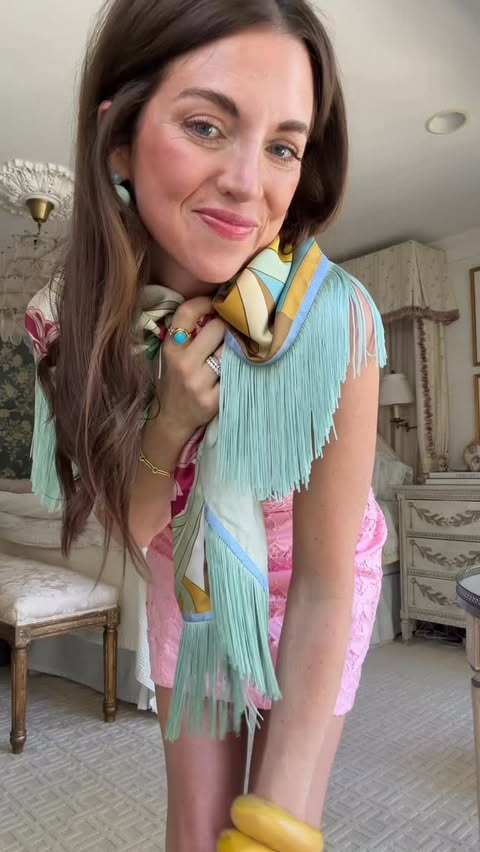 Instagram post by @nicolabathiemclaughlin for Lilly Pulitzer. Caption reads: Spring ready with @Lillypulitzer....