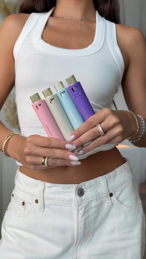 Instagram post by @oliviamaeharlow for Scentbird. Caption reads: [...] getting ready? Choosing a fragrance.....