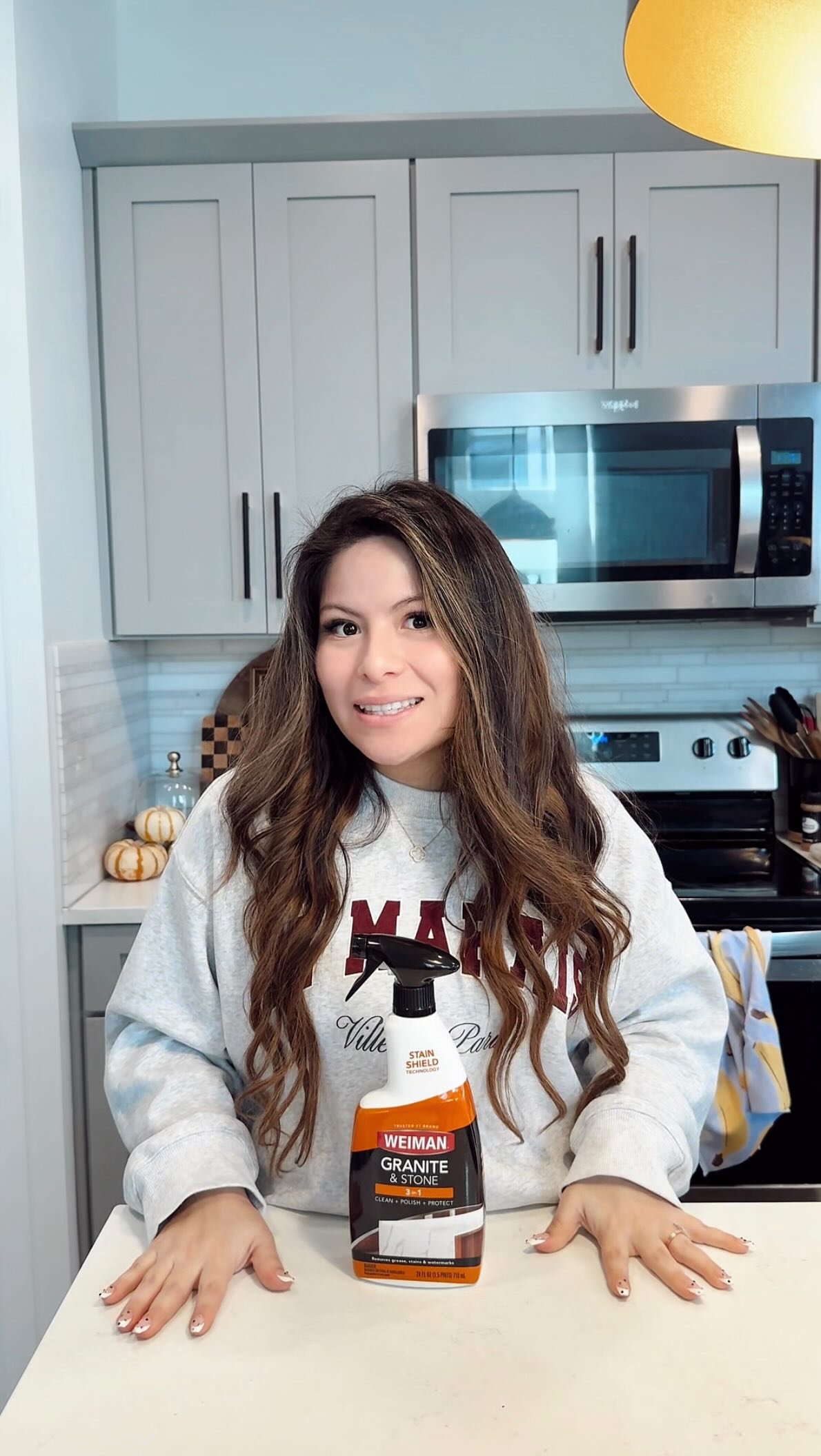 Instagram post by @latinafashionstyle for Weiman Products. Caption reads: It’s time to clean with @weimanproducts #weiman....