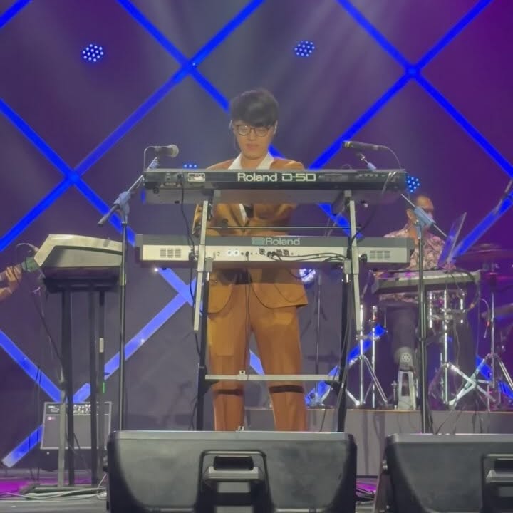 Instagram post by @melodia_musik for Roland. Caption reads: Senangnya bisa memainkan hasil aransemenku untuk....
