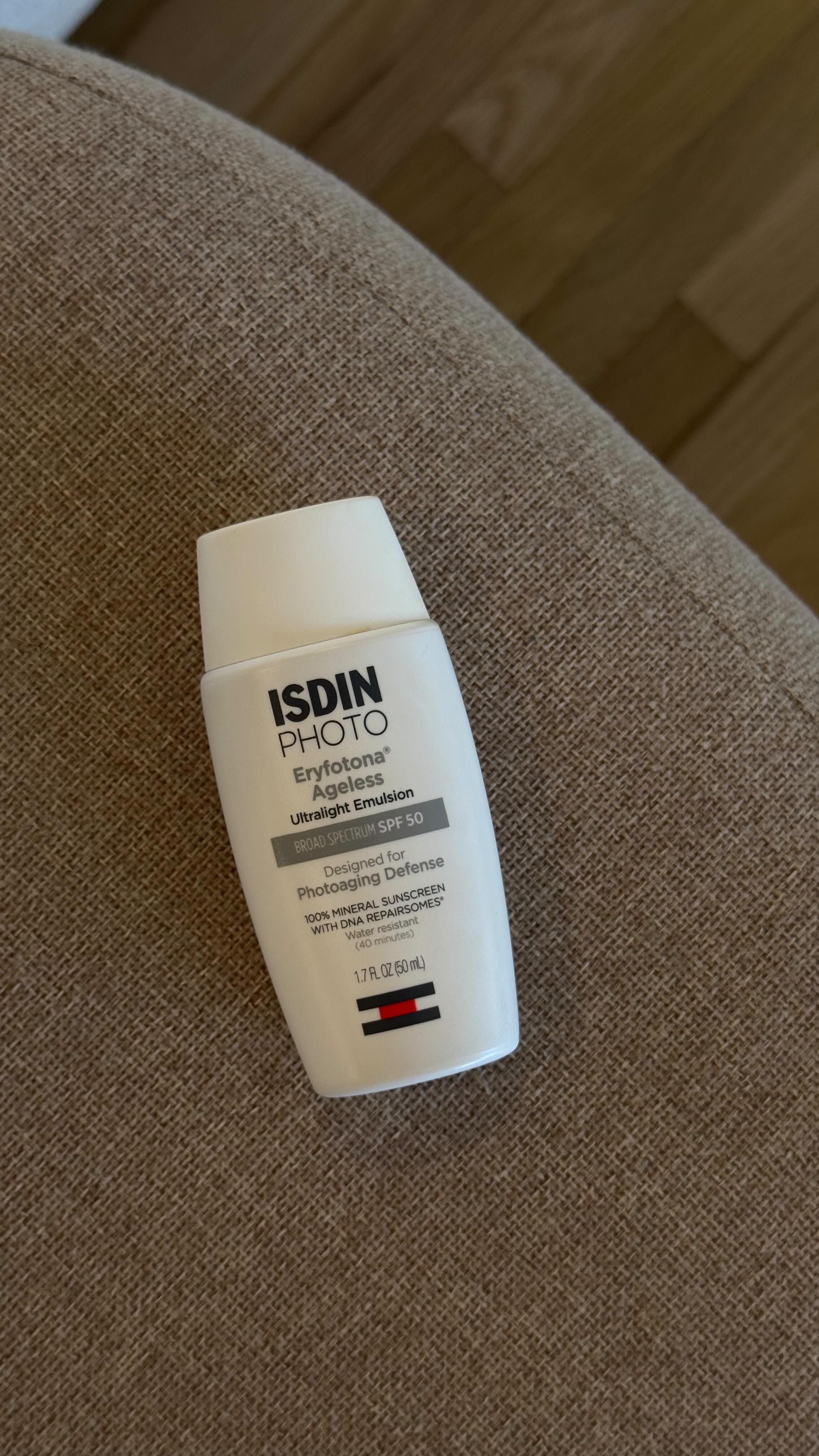 Instagram post by @lauramvila for ISDIN. Caption reads: This may be the biggest event of the year 💫 I....