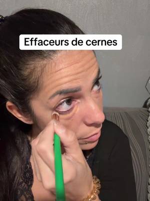 TikTok post by @chouchoutteee for Magnifaïk. Caption reads: @Magnifaïk Beauty #poche #cernes #yeux.