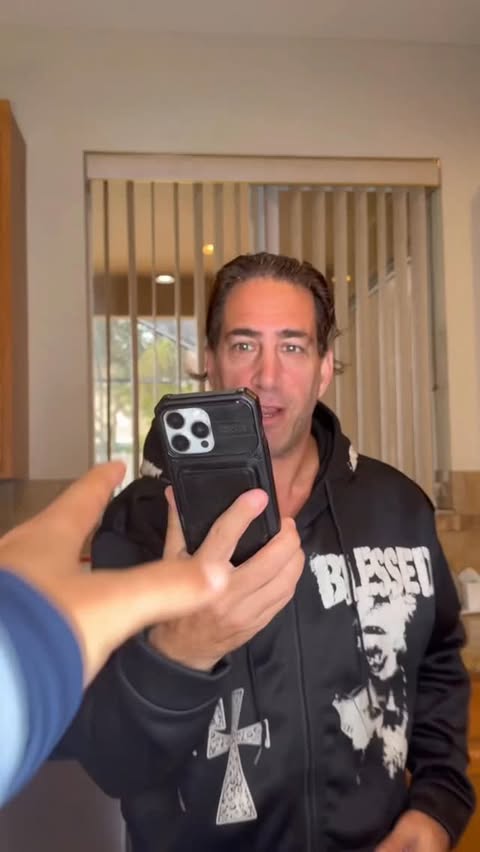 Instagram post by @mattgarry3 for Wondershare. Caption reads: [...] https://drfone.go.link/8hVYy #wondershare....