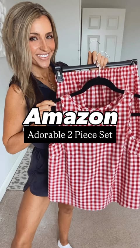 Instagram post by @mckstylin for Amazon Fashion. Caption reads: [...] . . . @amazoninfluencerprogram....
