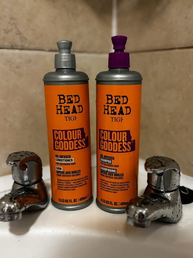 Instagram post by @gracewarwick__ for Bed Head by TIGI. Caption reads: [...] also and looks great! @influenster....